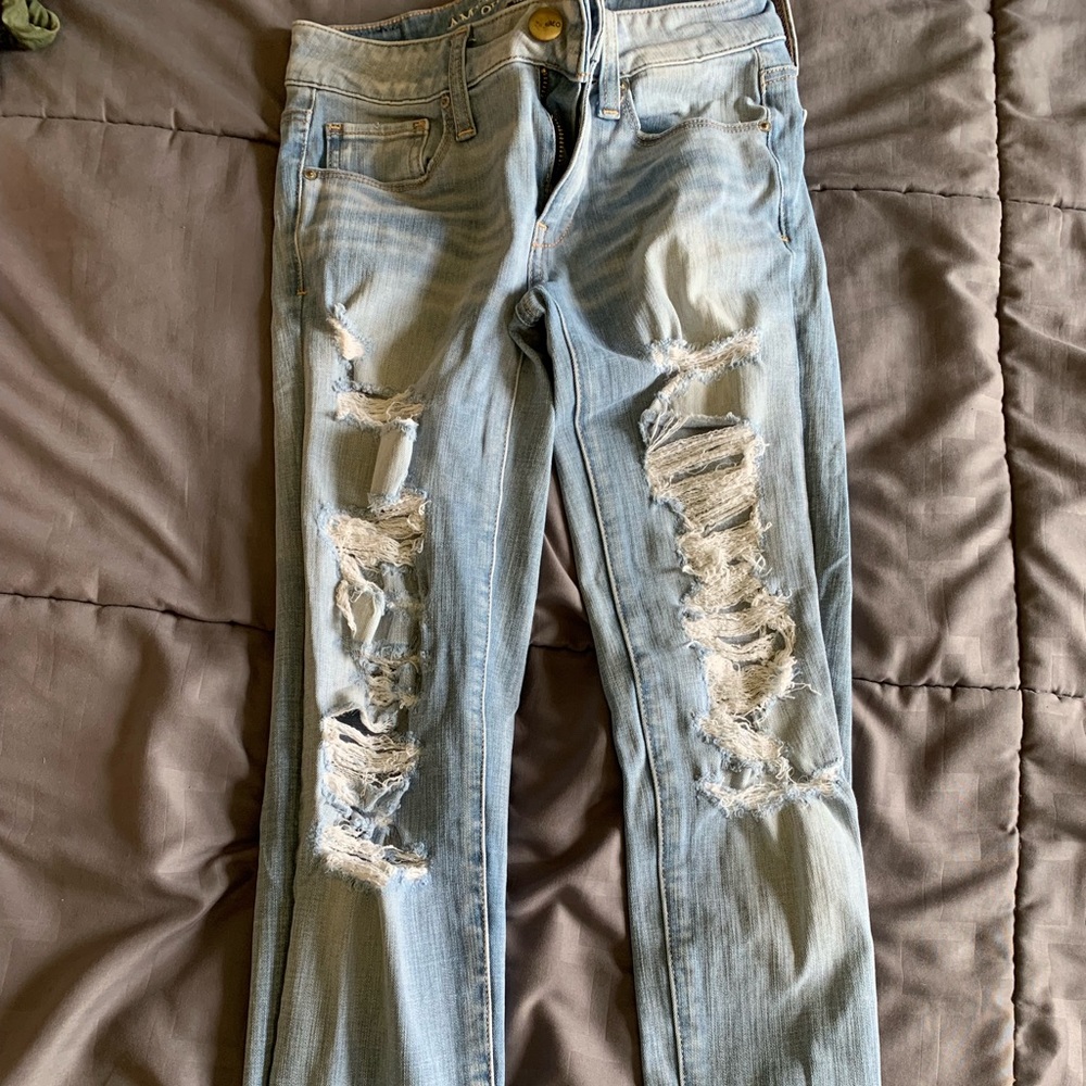 American Eagle ripped skinny jeans